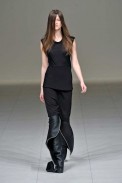 desfiles-rickowens-parisinverno2008rtw-108