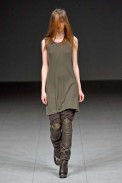 desfiles-rickowens-parisinverno2008rtw-110