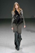 desfiles-rickowens-parisinverno2008rtw-119