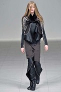 desfiles-rickowens-parisinverno2008rtw-123