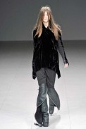 desfiles-rickowens-parisinverno2008rtw-132