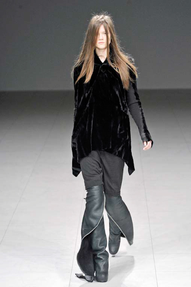 desfiles-rickowens-parisinverno2008rtw-132