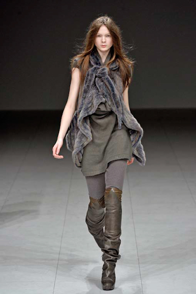 desfiles-rickowens-parisinverno2008rtw-136