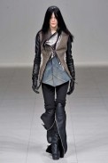 desfiles-rickowens-parisinverno2008rtw-139