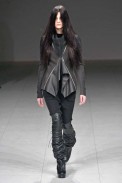 desfiles-rickowens-parisinverno2008rtw-140