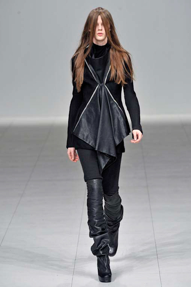 desfiles-rickowens-parisinverno2008rtw-141