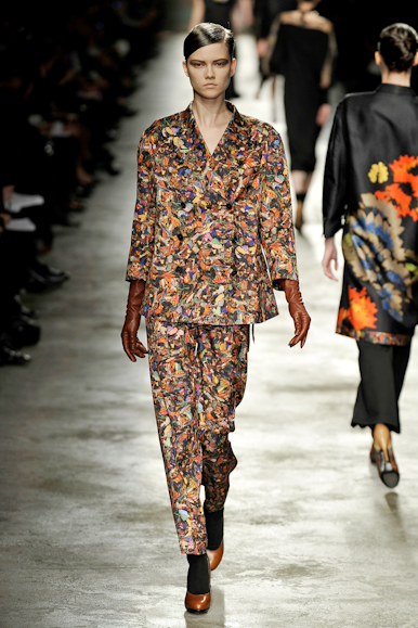 desfiles-driesvannoten-parisinverno2008rtw-105