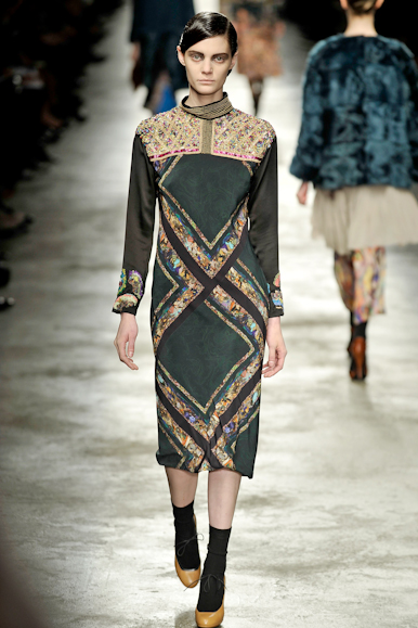 desfiles-driesvannoten-parisinverno2008rtw-120