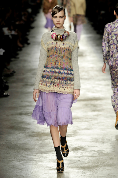 desfiles-driesvannoten-parisinverno2008rtw-127