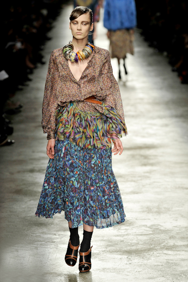 desfiles-driesvannoten-parisinverno2008rtw-135