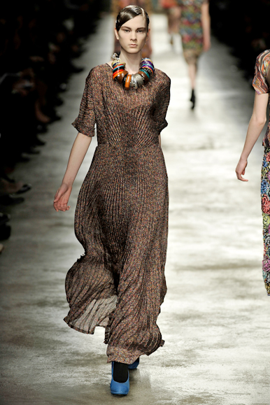 desfiles-driesvannoten-parisinverno2008rtw-151