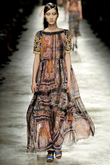 desfiles-driesvannoten-parisinverno2008rtw-152