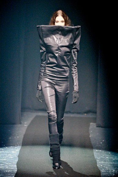 desfiles-martinmargiela-parisinverno2008rtw-134