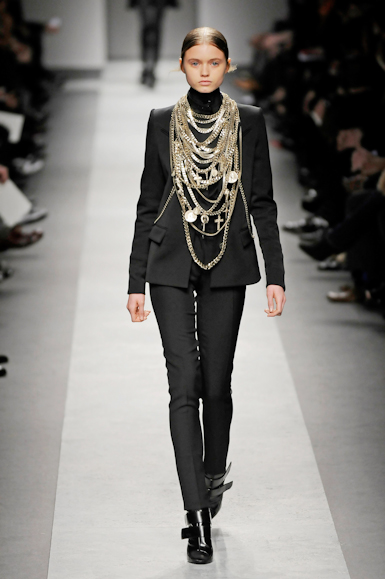 desfiles-givenchy-parisinverno2008rtw-100