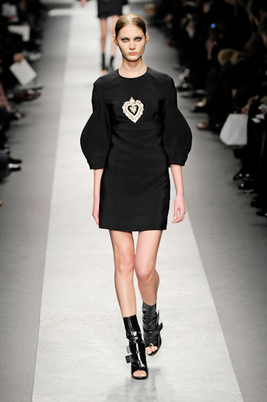 desfiles-givenchy-parisinverno2008rtw-103