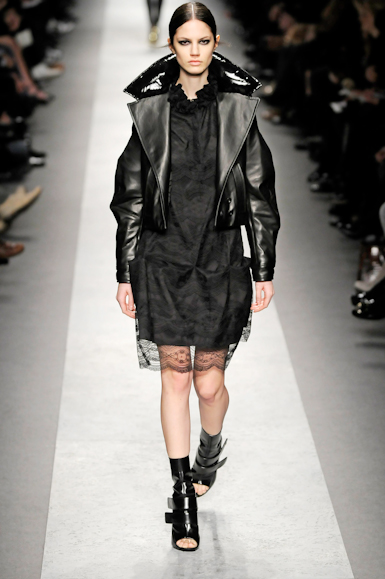 desfiles-givenchy-parisinverno2008rtw-115