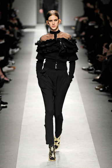 desfiles-givenchy-parisinverno2008rtw-117