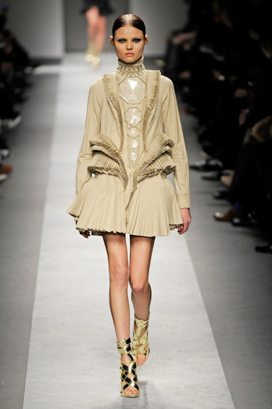 desfiles-givenchy-parisinverno2008rtw-132
