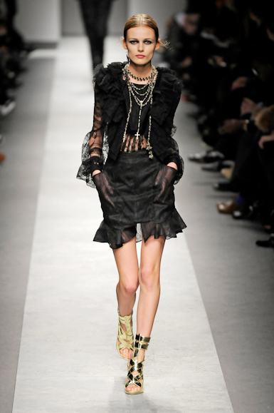 desfiles-givenchy-parisinverno2008rtw-133
