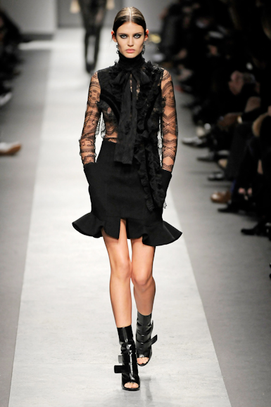 desfiles-givenchy-parisinverno2008rtw-138