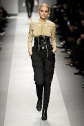desfiles-givenchy-parisinverno2008rtw-140