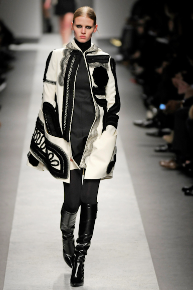 desfiles-givenchy-parisinverno2008rtw-142