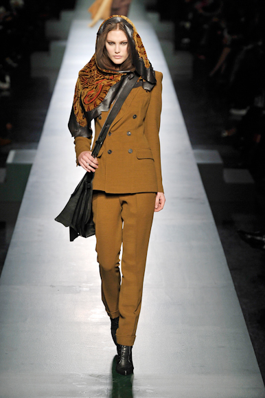 desfiles-jpgaultier-parisinverno2008rtw-114