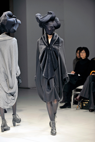 desfiles-junyawatanabe-parisinverno2008rtw-118