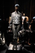 desfiles-loewe-parisinverno2008rtw-113