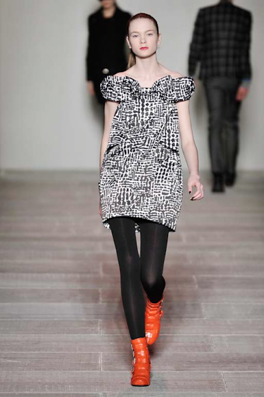 desfiles-marcbymarc-nyinverno2008rtw-126