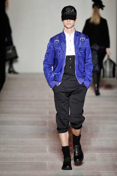 desfiles-marcbymarc-nyinverno2008rtw-130