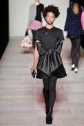 desfiles-marcbymarc-nyinverno2008rtw-134