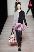 desfiles-marcbymarc-nyinverno2008rtw-135