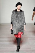 desfiles-marcbymarc-nyinverno2008rtw-136