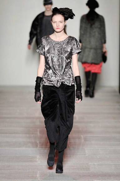 desfiles-marcbymarc-nyinverno2008rtw-138