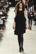 desfiles-proenzaschouler-nyinverno2008rtw-135