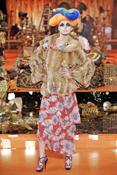 desfiles-jgalliano-paris-inverno2008rtw-104