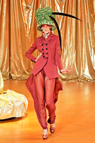 desfiles-jgalliano-paris-inverno2008rtw-109