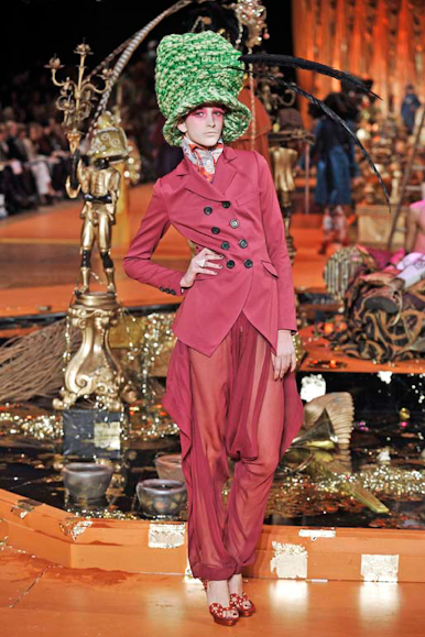 desfiles-jgalliano-paris-inverno2008rtw-110
