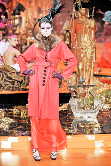 desfiles-jgalliano-paris-inverno2008rtw-115