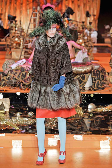 desfiles-jgalliano-paris-inverno2008rtw-124