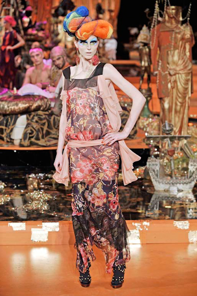 desfiles-jgalliano-paris-inverno2008rtw-154