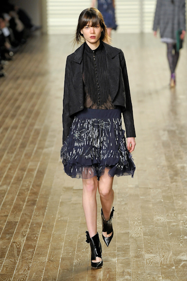 desfiles-chloe-parisinverno2008rtw-108