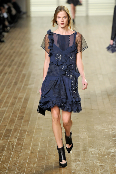 desfiles-chloe-parisinverno2008rtw-109