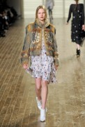 desfiles-chloe-parisinverno2008rtw-115