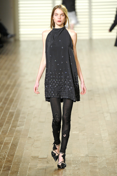 desfiles-chloe-parisinverno2008rtw-126