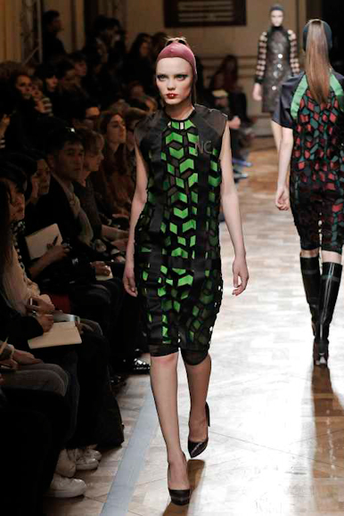 desfiles-miumiu-parisinverno2008rtw-126