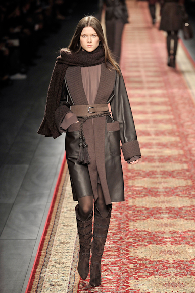 desfiles-hermes-parisinverno2008rtw-137