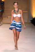desfile-aguadecoco-sp-verao2009rtw-129