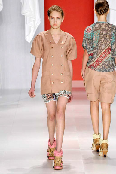 desfile-herchcovitch-sp-verao2009rtw-112